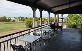 Royal Gatton Hotel